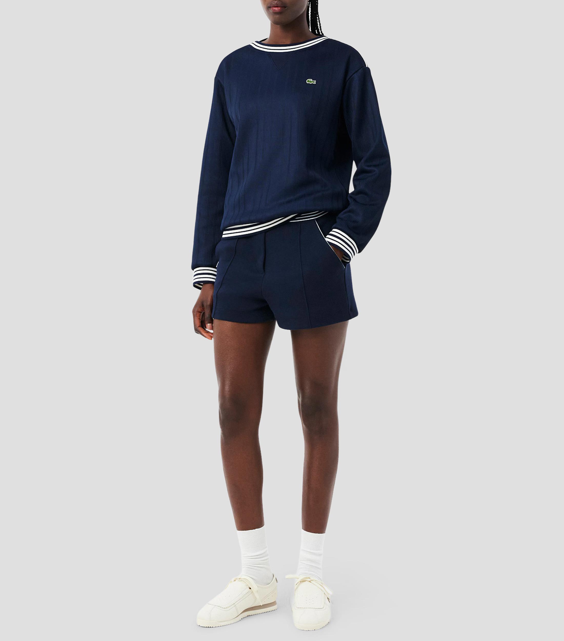 Short liso Mujer